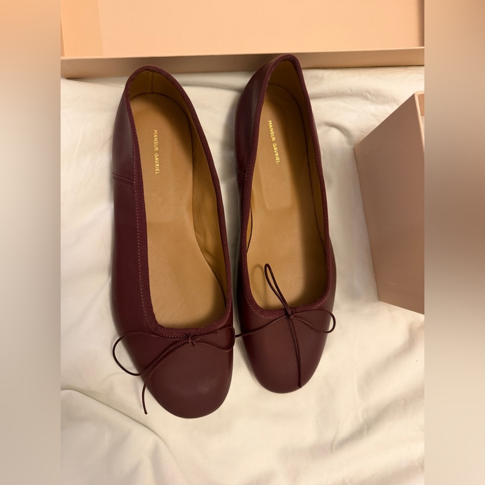 Mansur Gavriel Dance Ballet Flats Burgundy lambskin NIB size 39